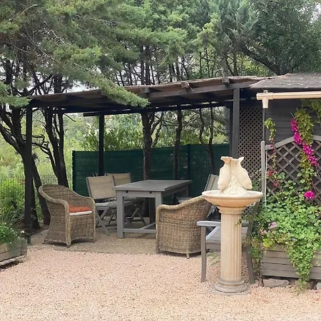 Avec Jardin Et Cuisine D'ete Apartment *