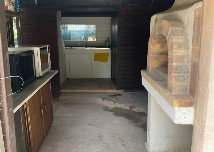 Avec Jardin Et Cuisine D'ete Saint-Raphael (Var)